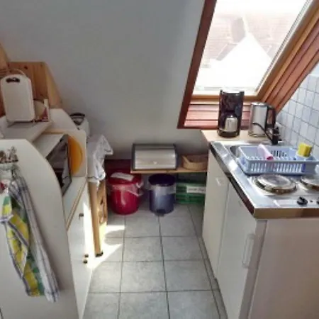 Ferienwohnung Heringsdorf * 塞巴特黑灵斯多夫